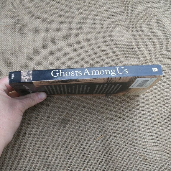 Ghosts Among Us: True Stories of Spirit Encounters by Leslie Rule - Picture 5 of 16